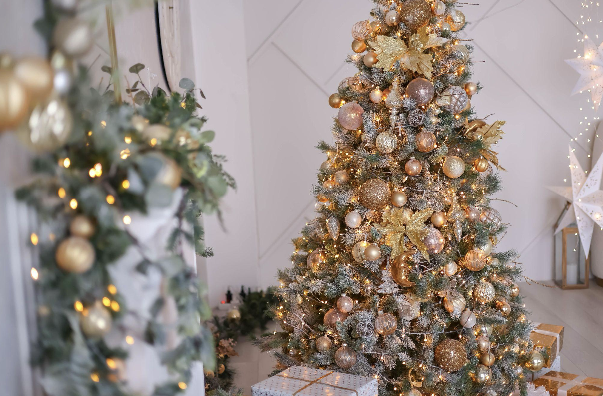 The Perfect Unlit 7-Feet Artificial Christmas Tree